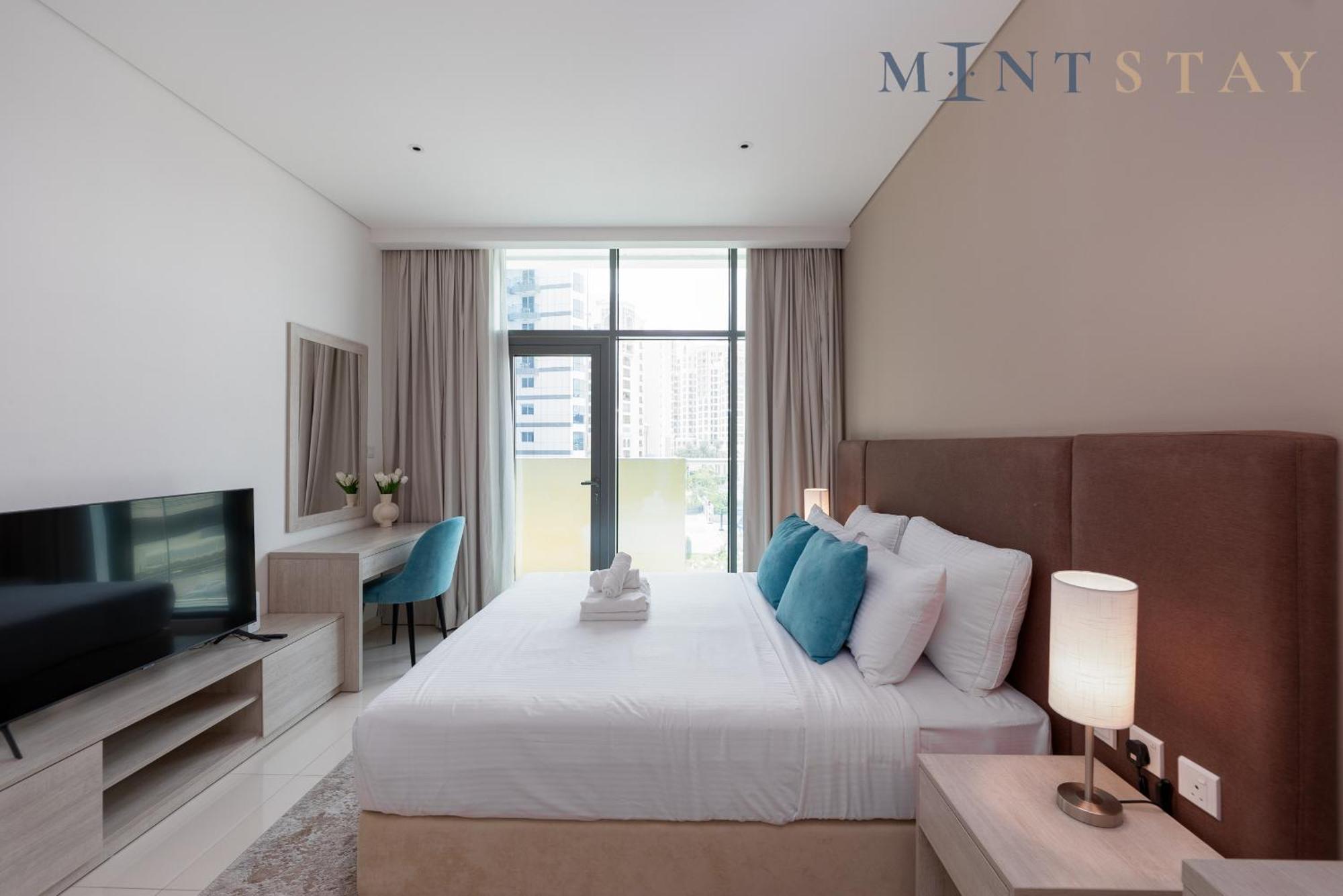 Seven Palm, Palm Jumeirah - Mint Stay Dubai Exteriör bild