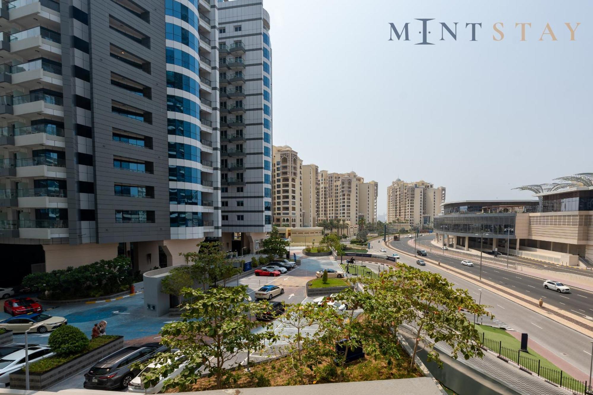 Seven Palm, Palm Jumeirah - Mint Stay Dubai Exteriör bild