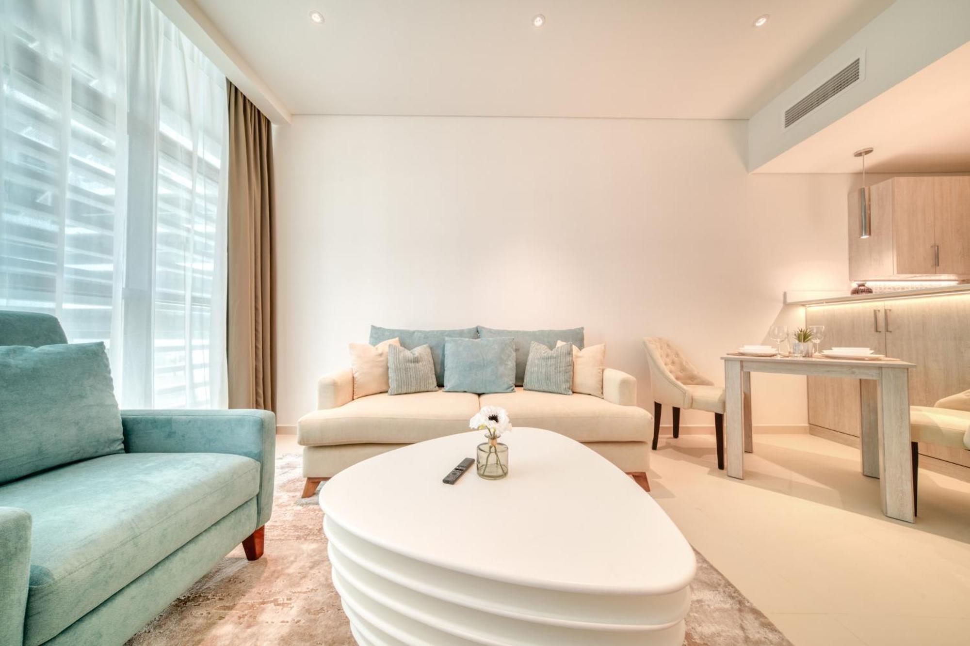 Seven Palm, Palm Jumeirah - Mint Stay Dubai Exteriör bild