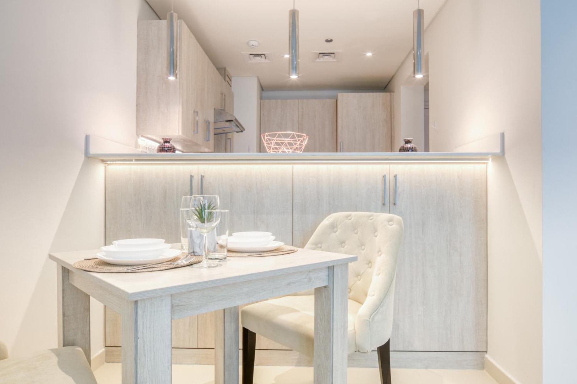 Seven Palm, Palm Jumeirah - Mint Stay Dubai Exteriör bild